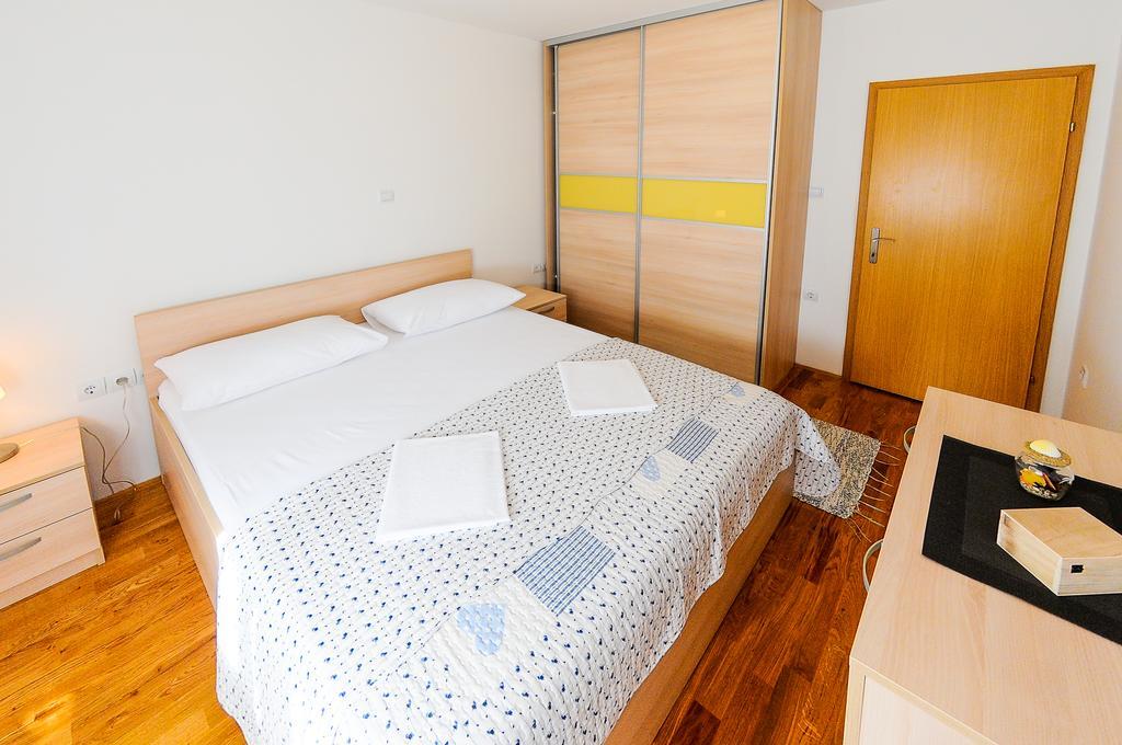 ספליט Apartments Rajic מראה חיצוני תמונה